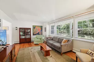 230 Cook St, Huntington Station, NY 11746 - Photo 4