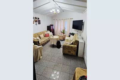 6728 Forest Avenue, Ridgewood, NY 11385 - Photo 2