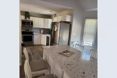 289 Carleton Drive E, Shirley, NY 11967 - Photo 4