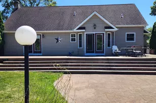 289 Carleton Dr E, Shirley, NY 11967 - Photo 12