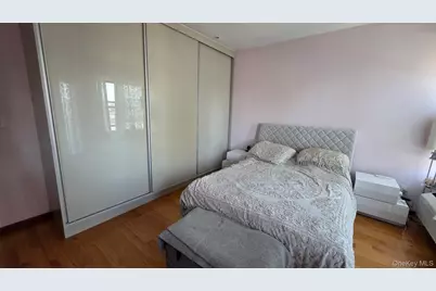 134 West End Avenue #4A, Brooklyn, NY 11235 - Photo 6
