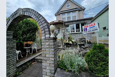 [Address not provided], Briarwood, NY 11435 - Photo 2