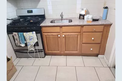 [Address not provided], Briarwood, NY 11435 - Photo 14