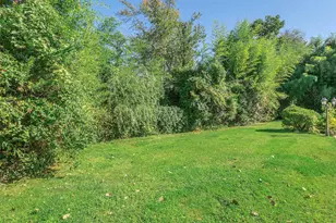 32 Carriage Rd, Great Neck, NY 11024 - Photo 30