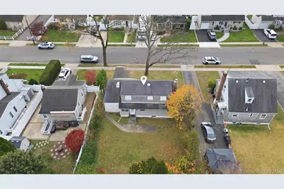 207 N Nassau Avenue, Massapequa, NY 11758 - Photo 30