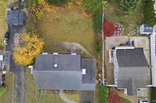 207 N Nassau Ave, Massapequa, NY 11758 - Photo 26