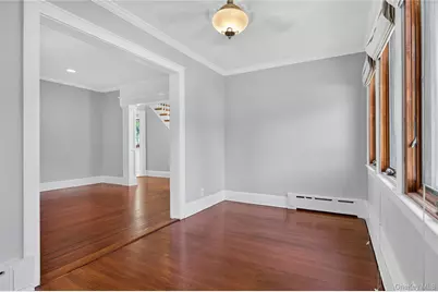 26 9th Street, Locust Valley, NY 11560 - Photo 10