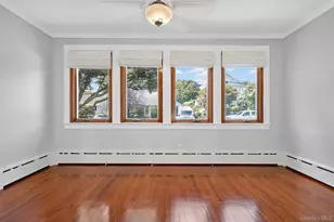 26 9th St, Locust Valley, NY 11560 - Photo 8