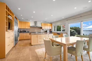 22 Martin Ct, Great Neck, NY 11024 - Photo 12