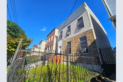 4 Crosby Avenue, Brooklyn, NY 11207 - Photo 2