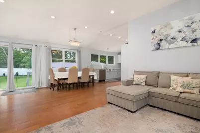 68 Crestwood Drive, Shirley, NY 11967 - Photo 4