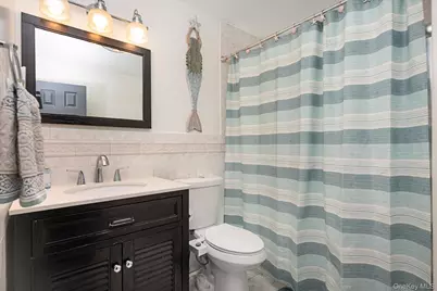 68 Crestwood Drive, Shirley, NY 11967 - Photo 10