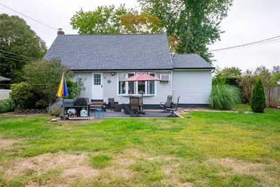 4 Andam Way, Saint James, NY 11780 - Photo 4