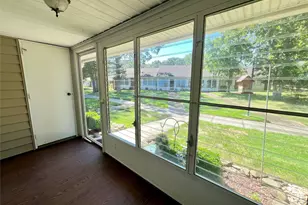 171B Ventry Ct, Ridge, NY 11961 - Photo 4