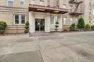 8502 Fort Hamilton Parkway #2H, Brooklyn, NY 11209 - Photo 4