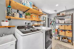 23 Allegheny Dr W, Farmingville, NY 11738 - Photo 16