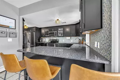 23 Allegheny Drive W, Farmingville, NY 11738 - Photo 14