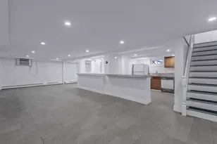 233 Lee Ave, Hicksville, NY 11801 - Photo 18