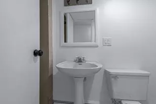 233 Lee Ave, Hicksville, NY 11801 - Photo 22