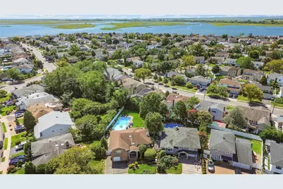 2998 Joyce Lane, Merrick, NY 11566 - Photo 40