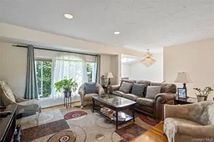 2998 Joyce Ln, Merrick, NY 11566 - Photo 10