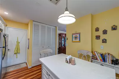 350B Woodbridge Drive #350B, Ridge, NY 11961 - Photo 12