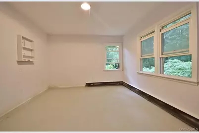 66 Glenwood Avenue, Poughkeepsie, NY 12603 - Photo 6