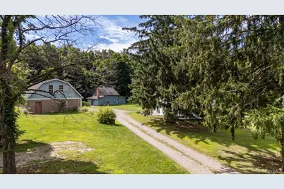 153-155 Schoolhouse Lane, Hopewell Junction, NY 12533 - Photo 46