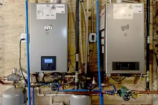 228 Mansion St, Poughkeepsie, NY 12601 - Photo 32