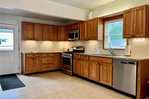 6 Cottage St, Warwick, NY 10990 - Photo 6