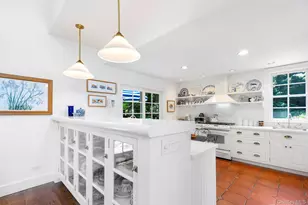 256 Main St, Amagansett, NY 11930 - Photo 4