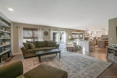 4 Apple Lane, Wading River, NY 11792 - Photo 18