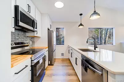 31 Edelweiss Drive, Woodridge, NY 12789 - Photo 10