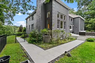 20 Stonewall Cir, West Harrison, NY 10604 - Photo 30