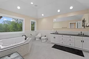 20 Stonewall Cir, West Harrison, NY 10604 - Photo 18
