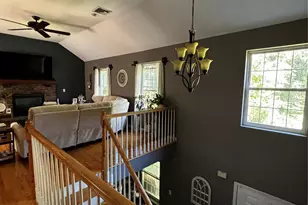 62 Clearwater Rd, Highland, NY 12528 - Photo 14