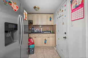 107-79 Watson Pl, Jamaica, NY 11433 - Photo 22