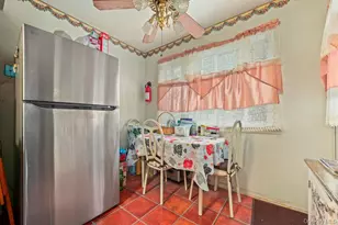 107-79 Watson Pl, Jamaica, NY 11433 - Photo 12