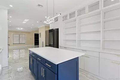 81-25 265th Street, Glen Oaks, NY 11004 - Photo 18