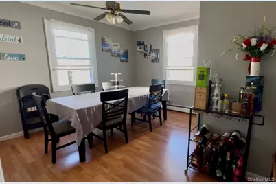 16 Beach Avenue, Copiague, NY 11726 - Photo 6