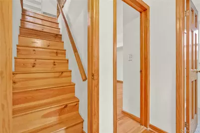 183-11 64th Avenue, Fresh Meadows, NY 11365 - Photo 28