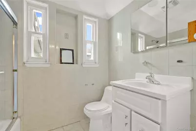 183-11 64th Avenue, Fresh Meadows, NY 11365 - Photo 12