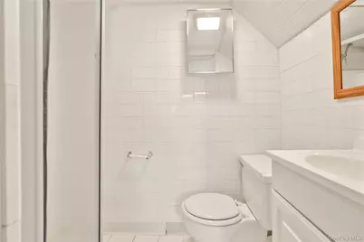 183-11 64th Avenue, Fresh Meadows, NY 11365 - Photo 36