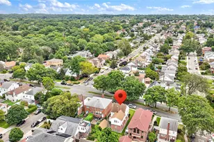 183-11 64th Ave, Fresh Meadows, NY 11365 - Photo 48