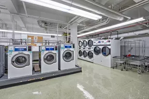 89-15 Parsons Blvd, Jamaica, NY 11432 - Photo 4