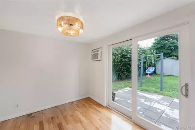 205 S 12th Street, Lindenhurst, NY 11757 - Photo 12