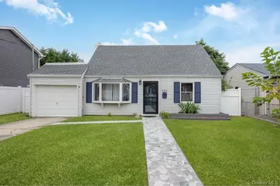 205 S 12th Street, Lindenhurst, NY 11757 - Photo 1