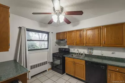 74-81 220th Street #094B1, Bayside, NY 11364 - Photo 12