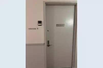 303 2 Avenue #9, New York, NY 10003 - Photo 4