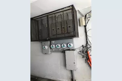 1989 Southern Boulevard, Bronx, NY 10460 - Photo 16